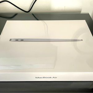 13” Apple MacBook - 8GB